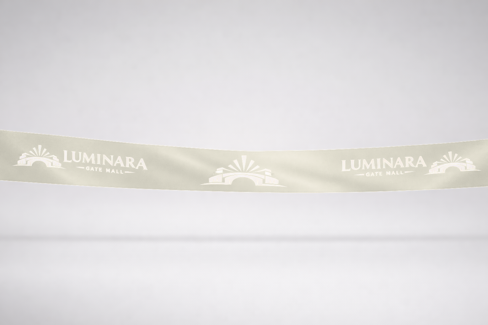 Ziloņkaula krāsas inaugurācijas lente no ECO satīna ar apdruku no JM Band®.